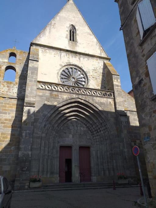 Maison De Ville Vic-le-Comte Luaran gambar